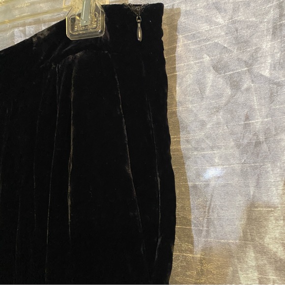 Massimo Dutti SZ 8 GUC, non stretch baggy crushed velvet trousers, side zip - Picture 7 of 14